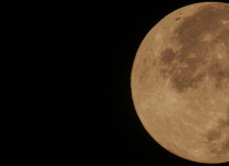 Bulan Bergerak 3,8 Cm Jauhi Bumi Setiap Tahun, Ini Dampaknya
