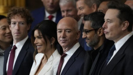 Efek Tarif Trump, Uang Ratusan Triliun Juragan Tekno Raib