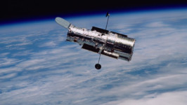 Makin Tua Makin Menjadi, Teleskop Hubble Pamer 4 Foto Dahsyat Semesta