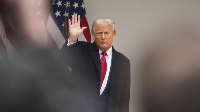 Trump Ancam Pajak 100% untuk Raksasa Pembuat Chip Taiwan
