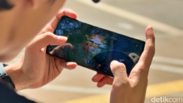 Menguji Realme 14 5G di Terik Matahari, Main Game Bebas Nge-lag