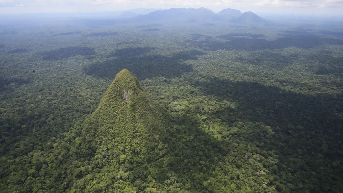 Misteri Gunung Berbentuk Piramida di Pedalaman Amazon