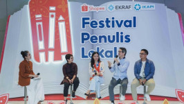 Penulis Henry Manampiring Apresiasi Shopee Tingkatkan Minat Baca Buku Asli