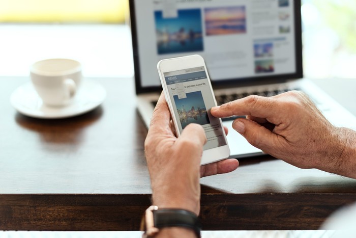 5 Aplikasi Pelacak Lokasi Terbaik untuk Android dan iPhone
