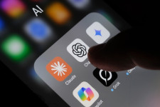 ChatGPT vs Google: Mana yang Lebih Cocok Buat Jawab PR?