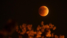Ada Gerhana Bulan Total September Nanti, Seluruh Indonesia Kelihatan