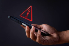 FBI Peringatkan 10 Juta Perangkat Android Jangan Akses Internet