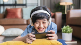 Korea Selatan Larang Siswa Pakai HP di Kelas