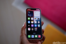Update Harga iPhone Agustus 2025: iPhone 16 dan 16e Turun