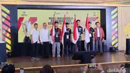 Kemenpora dan PB ESI Lepas Tim Indonesia ke FFWS SEA 2025 Fall Thailand